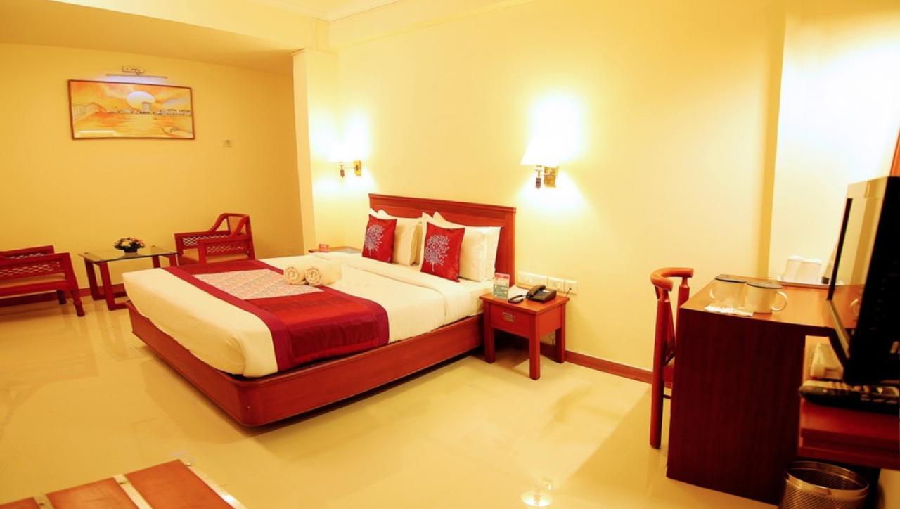 Hotel Archana Inn Kochi Bagian luar foto