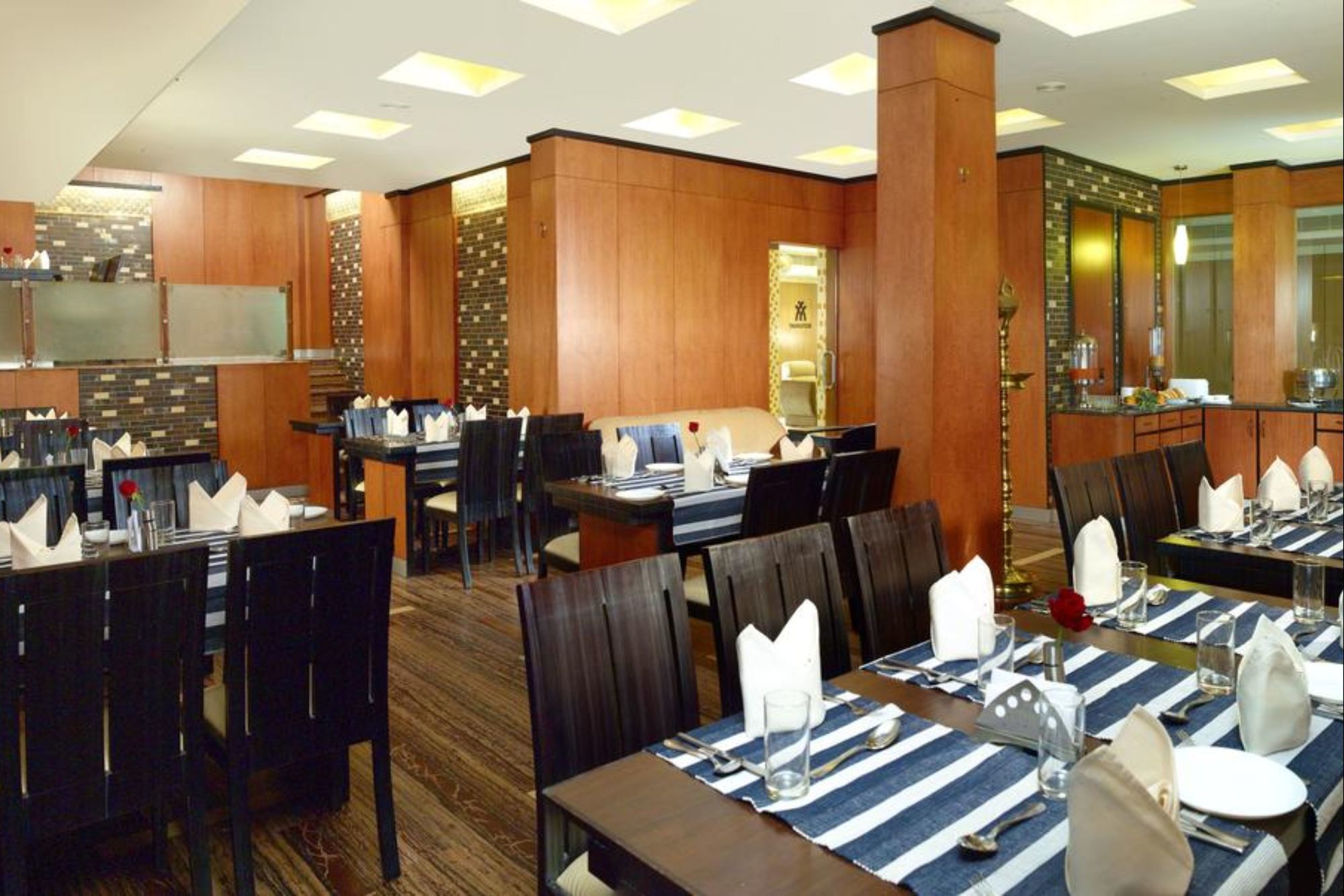 Hotel Archana Inn Kochi Bagian luar foto