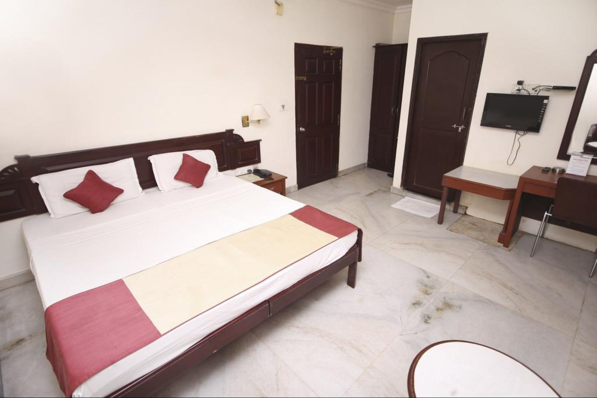 Hotel Archana Inn Kochi Bagian luar foto