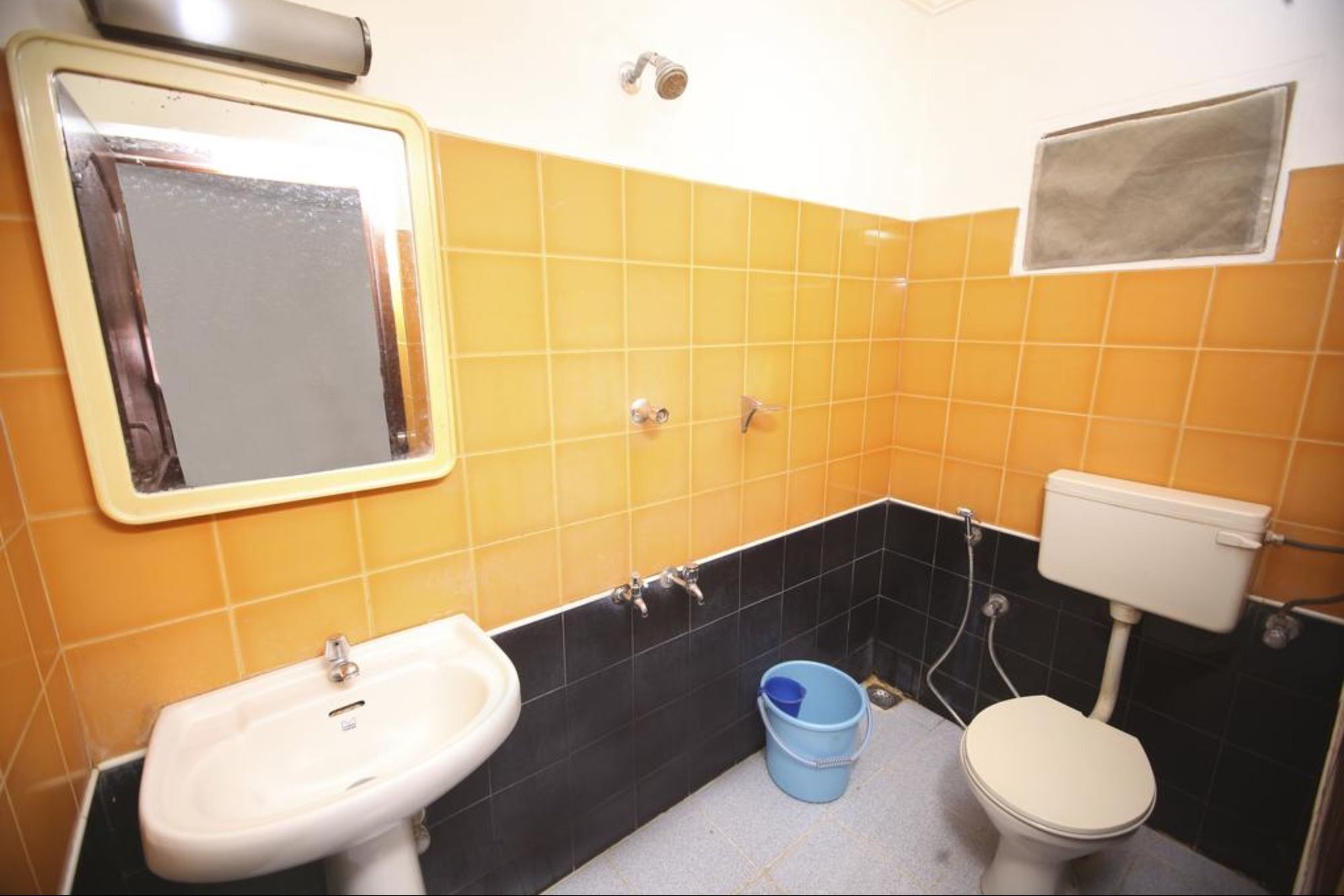Hotel Archana Inn Kochi Bagian luar foto